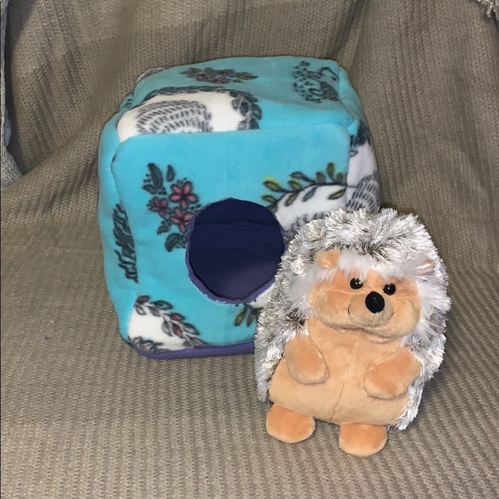 Fleece Cube House for Small Critters
